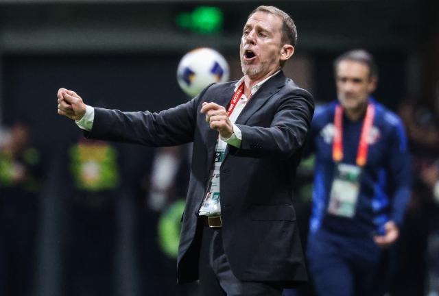 狗子28app-久尔杰维奇满意球队精神 称吉尔吉斯输球很不利