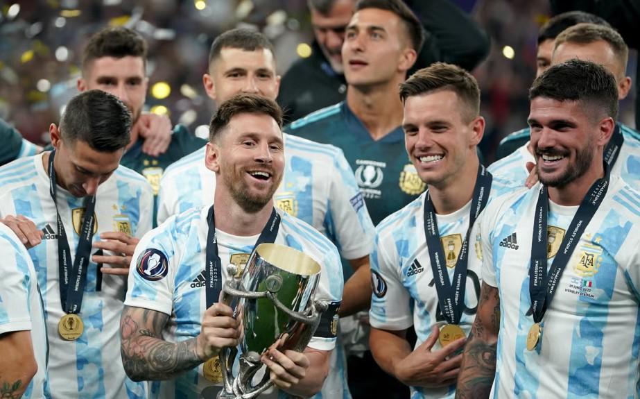 狗子28平台-欧足联发言人：未考虑在其他场地办欧美杯，下周末将做出决定