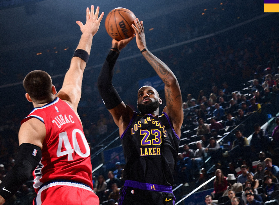 狗子28-拒26分逆转！小卡24分，快船险胜湖人，东契奇32分，两队都需交易